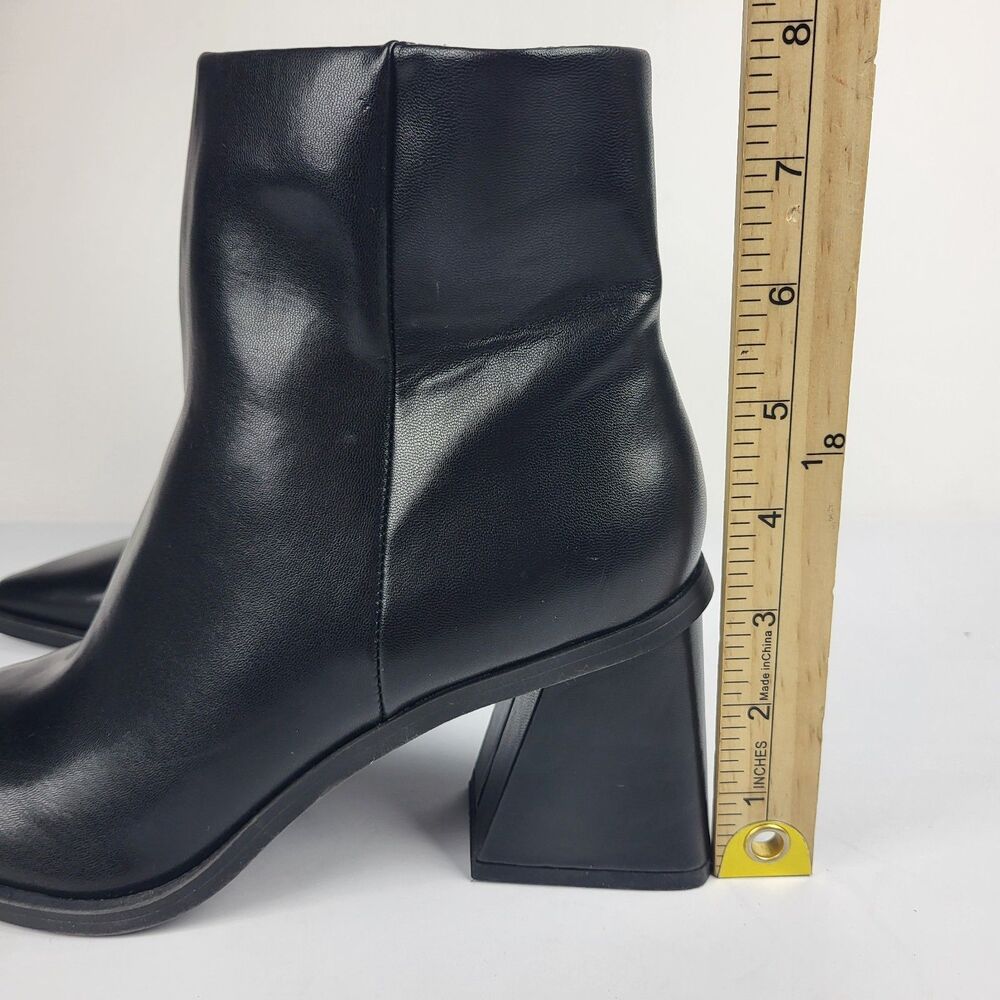 BP Loren Women's Pointy Toe Ankle Boots Black Zip Size 7M - Picture 3 of 12